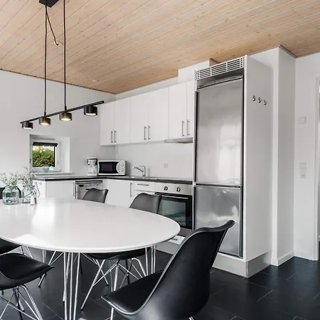 Charming Retreat In